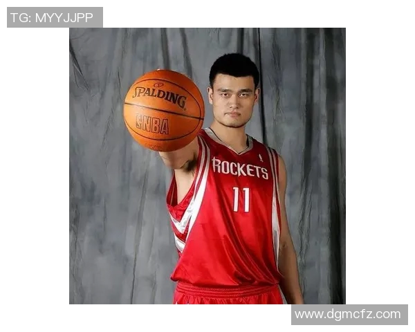 姚明的回头瞬间见证了中国篮球的辉煌与未来的无限可能