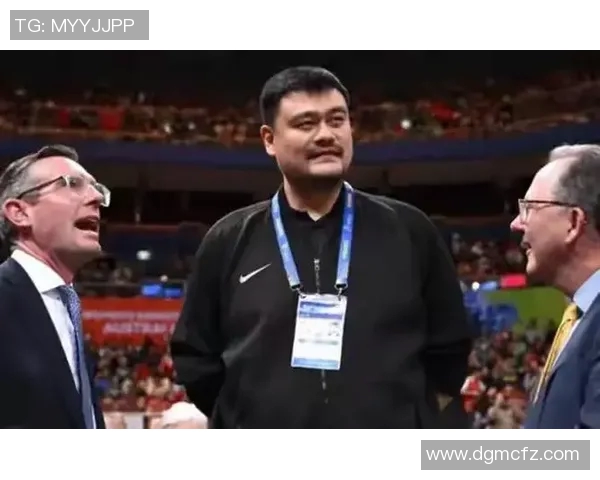 姚明退役后成功转型成篮球推广大使与商业领袖的精彩人生 姚明退役后成功转型成篮球推广大使与商业领袖的精彩人生