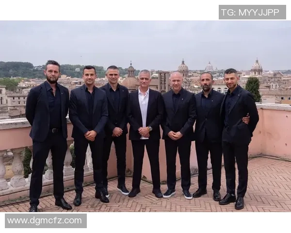 罗马王子的足球明星之路：从青涩少年到世界瞩目的传奇球员