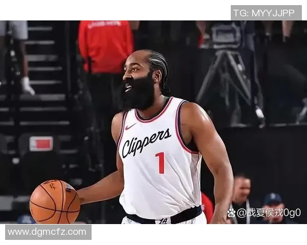 现役篮球明星球员的成长历程与场上表现分析
